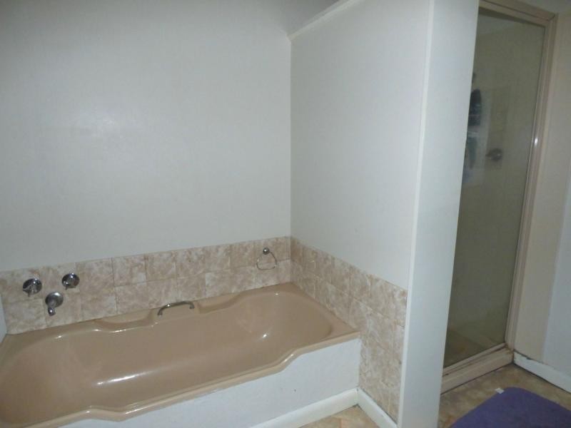 128 Clarke Street, Benalla VIC 3672