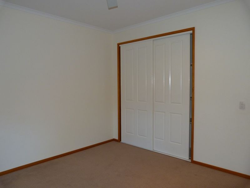 13 Goulding Close, Benalla VIC 3672