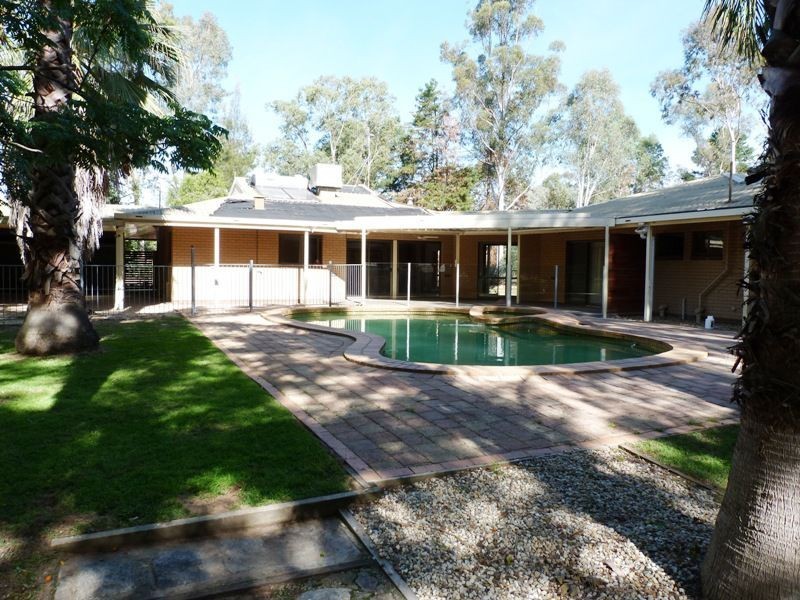 13 Goulding Close, Benalla VIC 3672