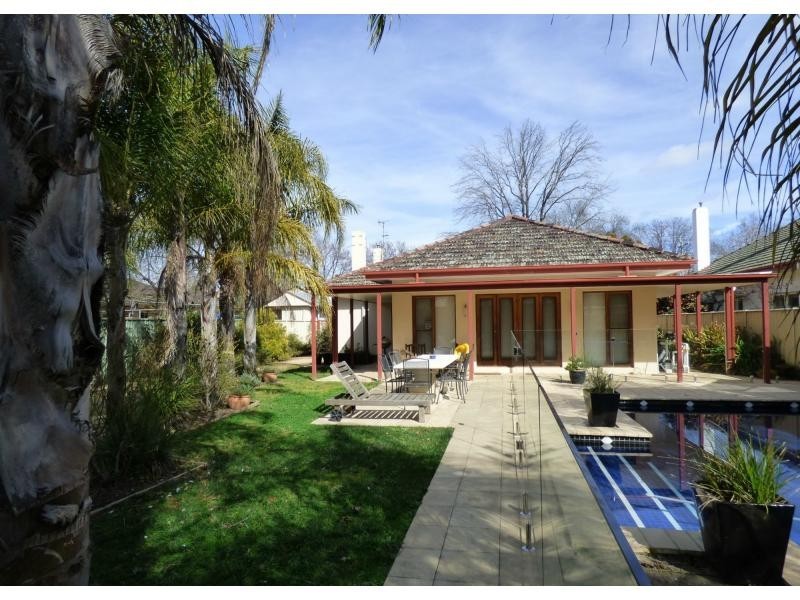 15 Benson Street, Benalla VIC 3672