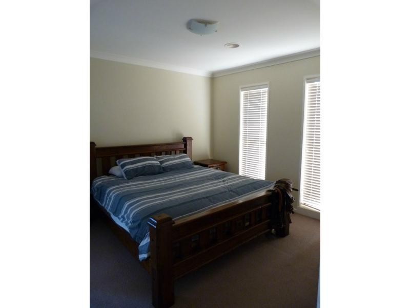 6 Amber Avenue, Benalla VIC 3672