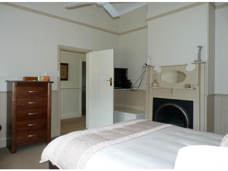 18 Gray Street, Benalla VIC 3672