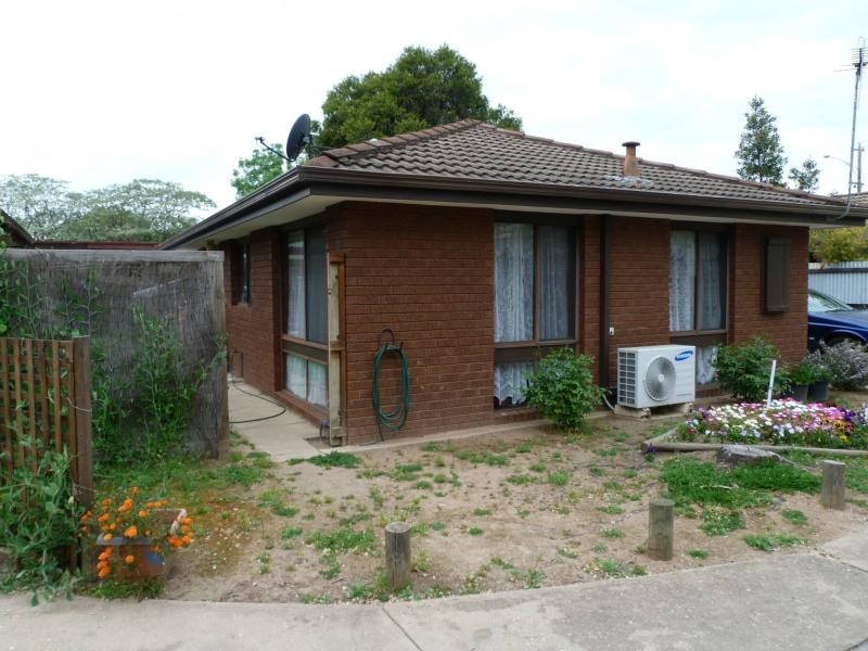 2/36 Bridge Street West, Benalla VIC 3672