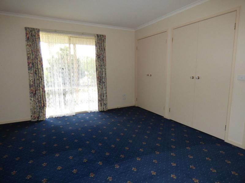 74 Willis Little Drive, Benalla VIC 3672