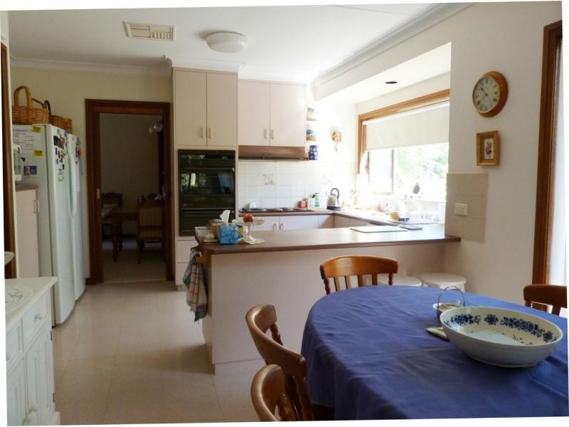 17 Hilbrick Road, Benalla VIC 3672