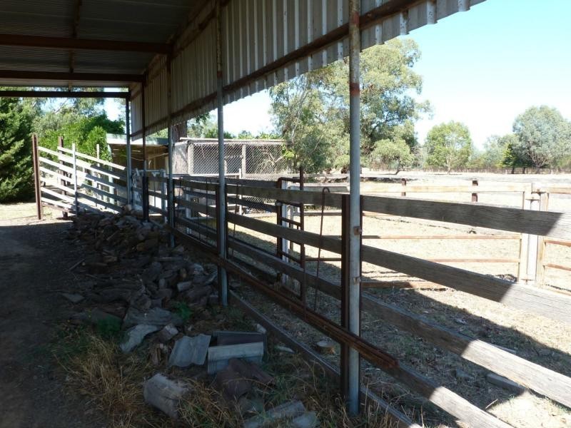 17 Hilbrick Road, Benalla VIC 3672