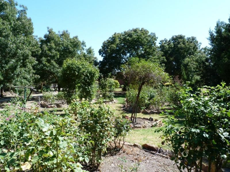 17 Hilbrick Road, Benalla VIC 3672