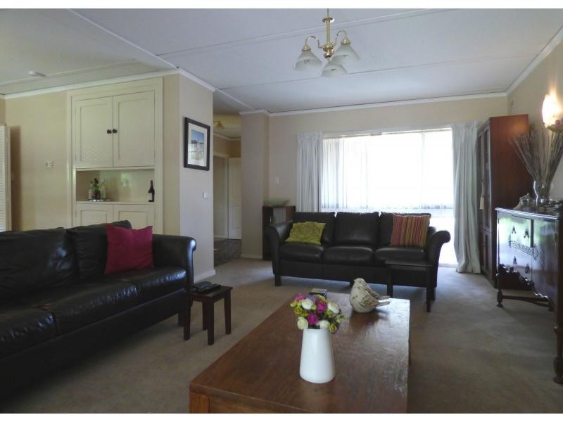 45 Monds, Avenue, Benalla VIC 3672