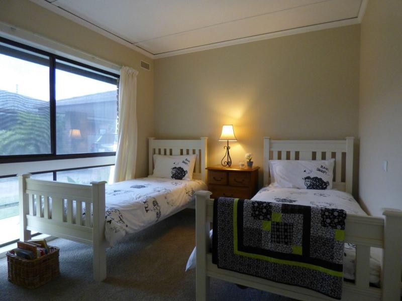 45 Monds, Avenue, Benalla VIC 3672