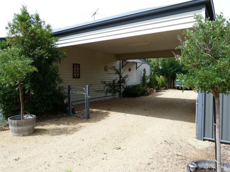 106 Murphy Road, Yundool 46 Ks North Of Benalla, Yundool VIC 3727