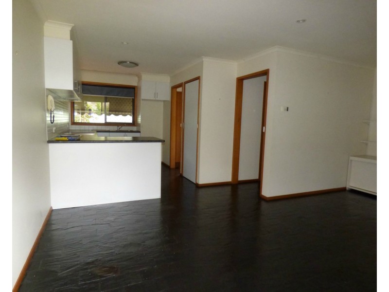 2/2 Benson Street, Benalla VIC 3672