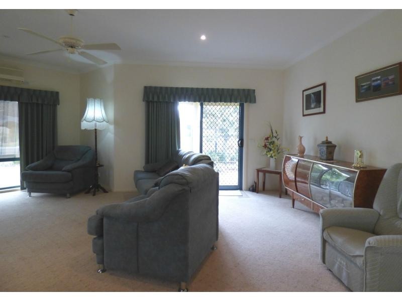 9 Monash Drive, Benalla VIC 3672