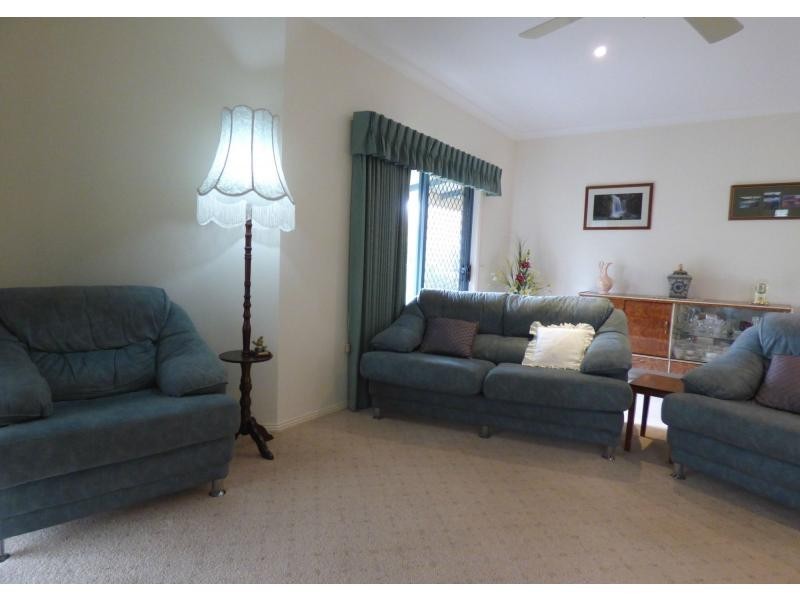 9 Monash Drive, Benalla VIC 3672