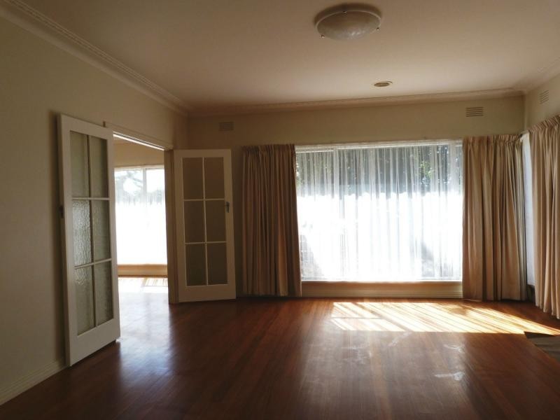 33 Commercial Road, Benalla VIC 3672