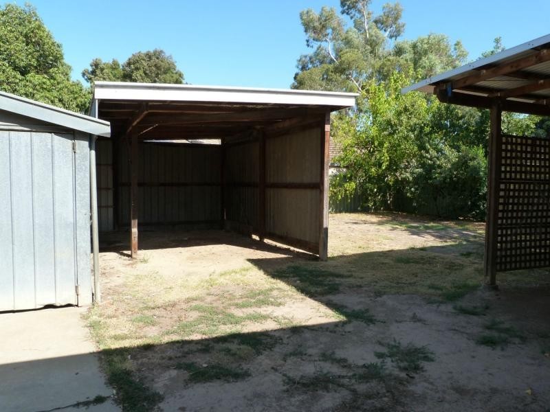 33 Commercial Road, Benalla VIC 3672