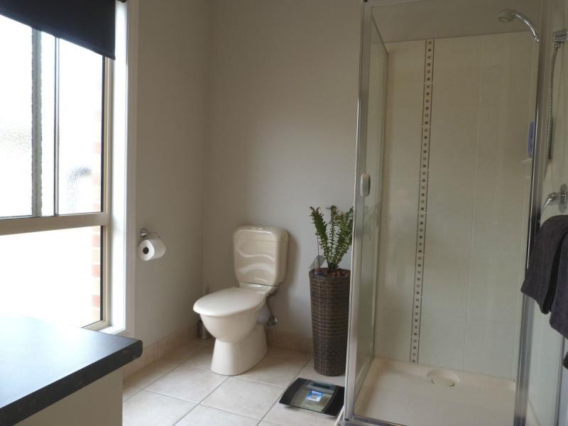 8 Wattletree Grove, Benalla VIC 3672