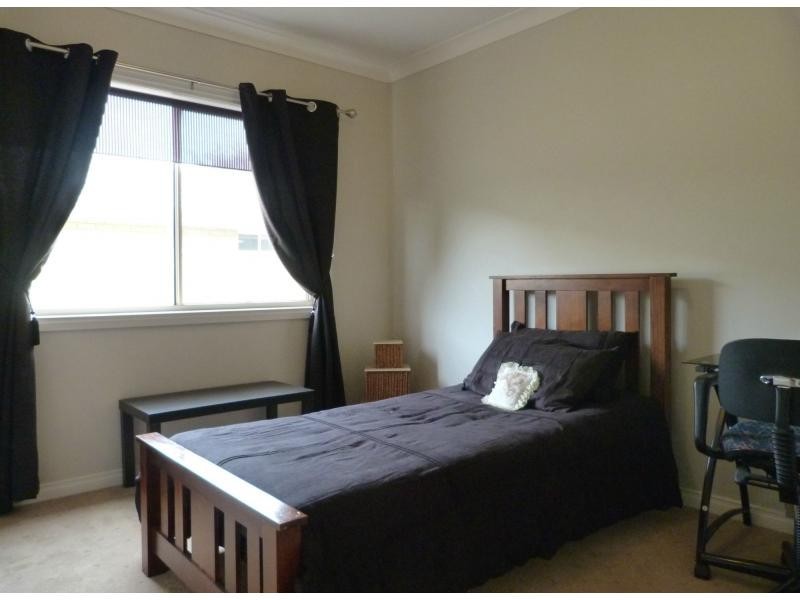 8 Wattletree Grove, Benalla VIC 3672