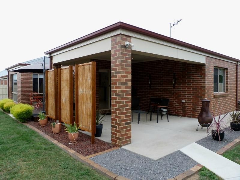 8 Wattletree Grove, Benalla VIC 3672