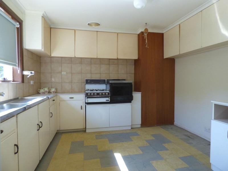 7 Munro Avenue, Benalla VIC 3672