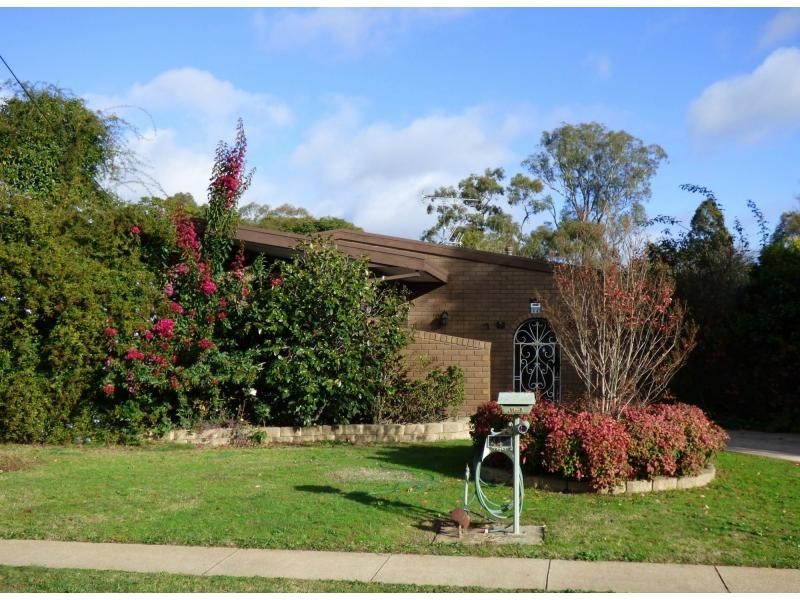 44 Monds Avenue, Benalla VIC 3672