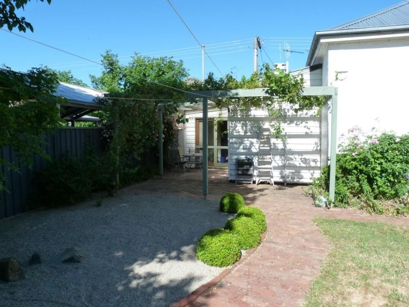 52 Benalla Street, Benalla VIC 3672