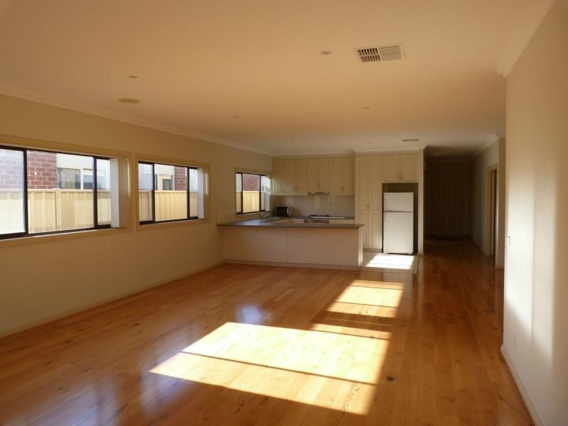 12 Ironbark Drive, Benalla VIC 3672