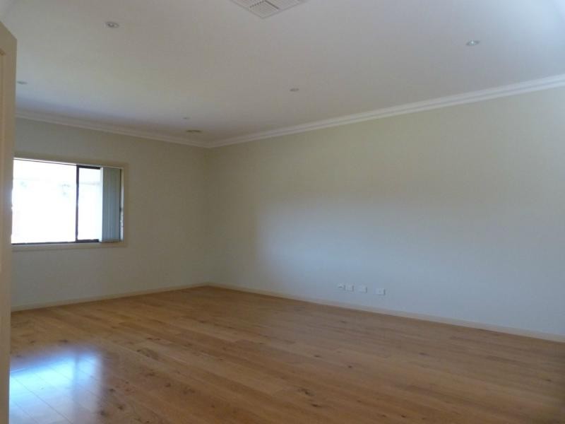 12 Ironbark Drive, Benalla VIC 3672