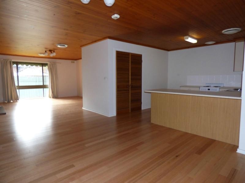 8 Maud Street, Benalla VIC 3672