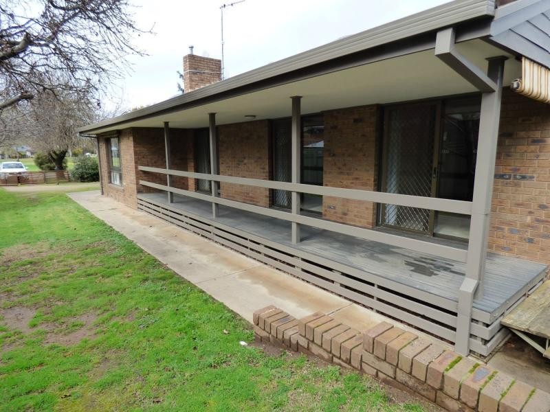 8 Maud Street, Benalla VIC 3672