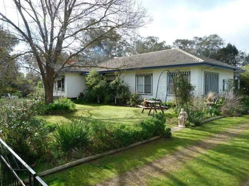 1542 Dookie Devenish Road, Devenish VIC 3726