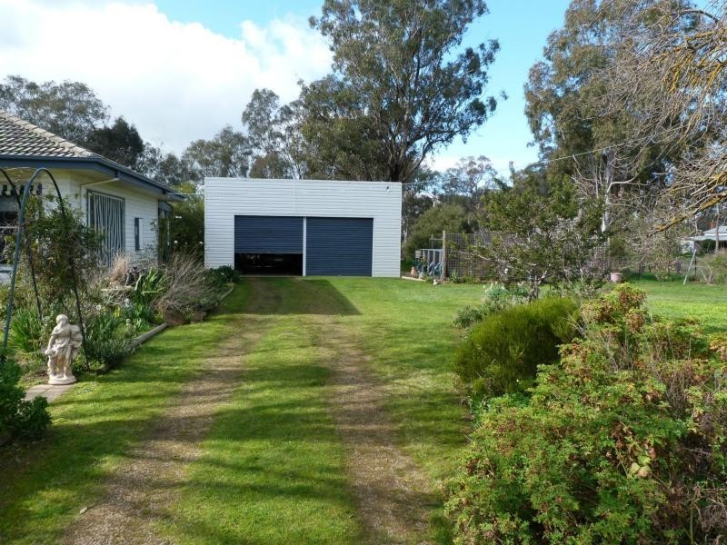 1542 Dookie Devenish Road, Devenish VIC 3726