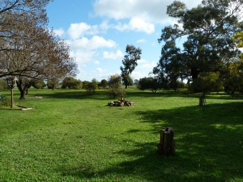 1542 Dookie Devenish Road, Devenish VIC 3726