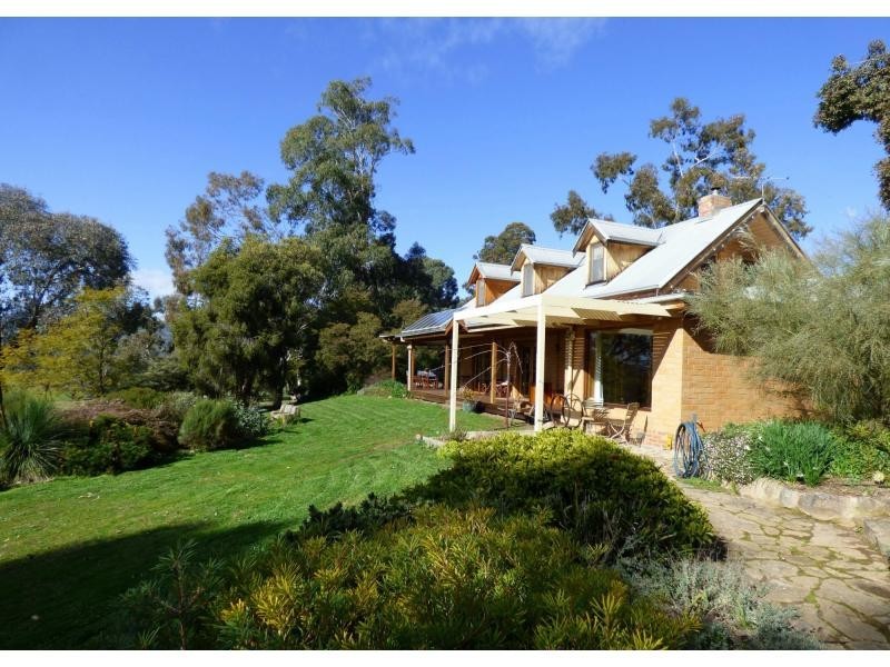 15 Hurrell Road, Warrenbayne, Warrenbayne VIC 3670