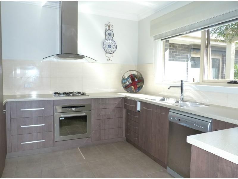 2 Trewin Street, Benalla VIC 3672