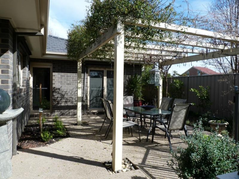 2 Trewin Street, Benalla VIC 3672