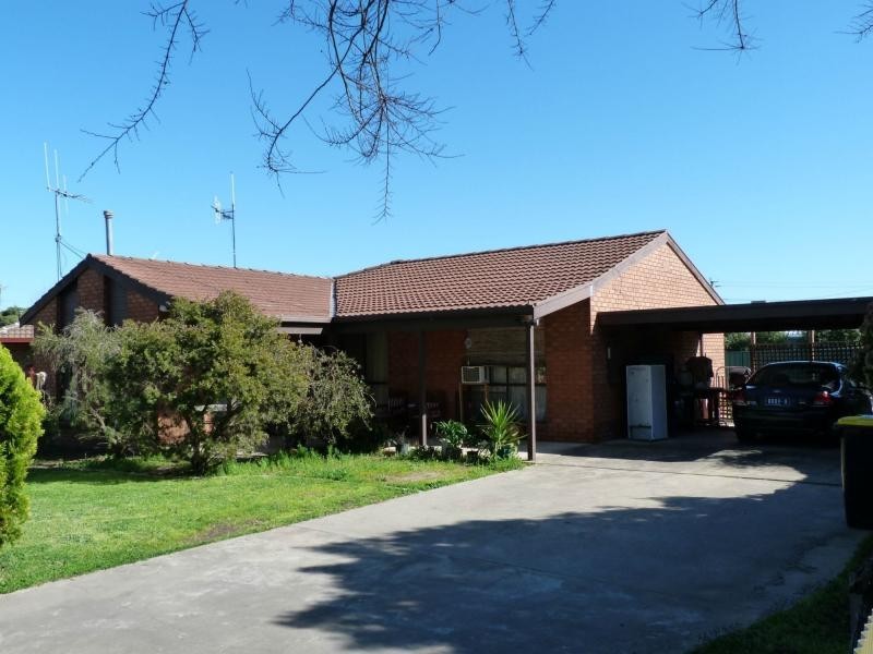 6 Mathieson Court, Benalla VIC 3672