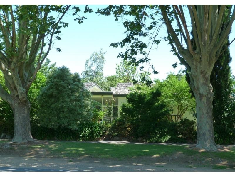 102 Arundel Street, Benalla VIC 3672