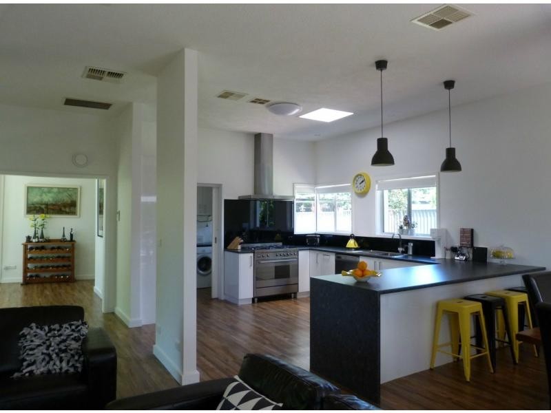 102 Arundel Street, Benalla VIC 3672