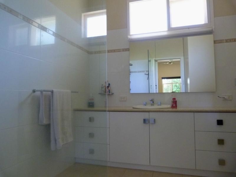 102 Arundel Street, Benalla VIC 3672