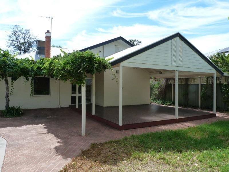 12 Coster Street, Benalla VIC 3672