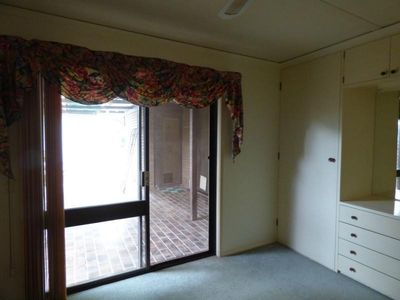 44 Monds Avenue, Benalla VIC 3672