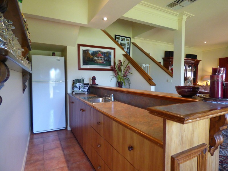 1 Lakeview Close, Benalla VIC 3672