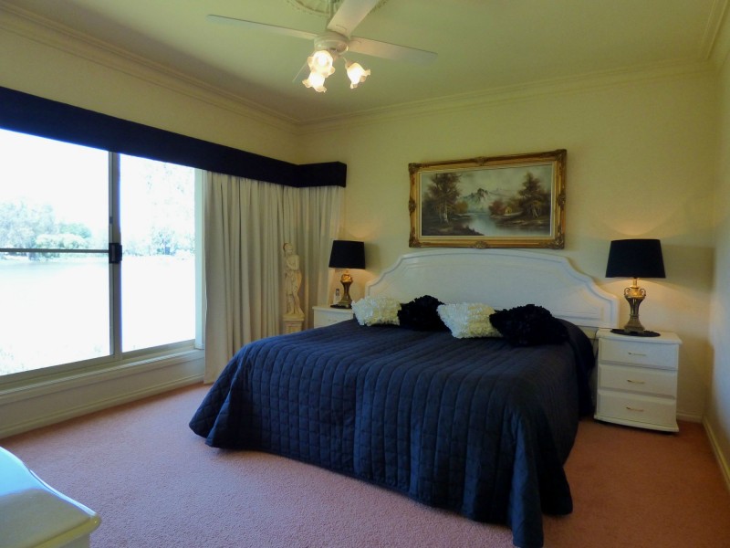 1 Lakeview Close, Benalla VIC 3672