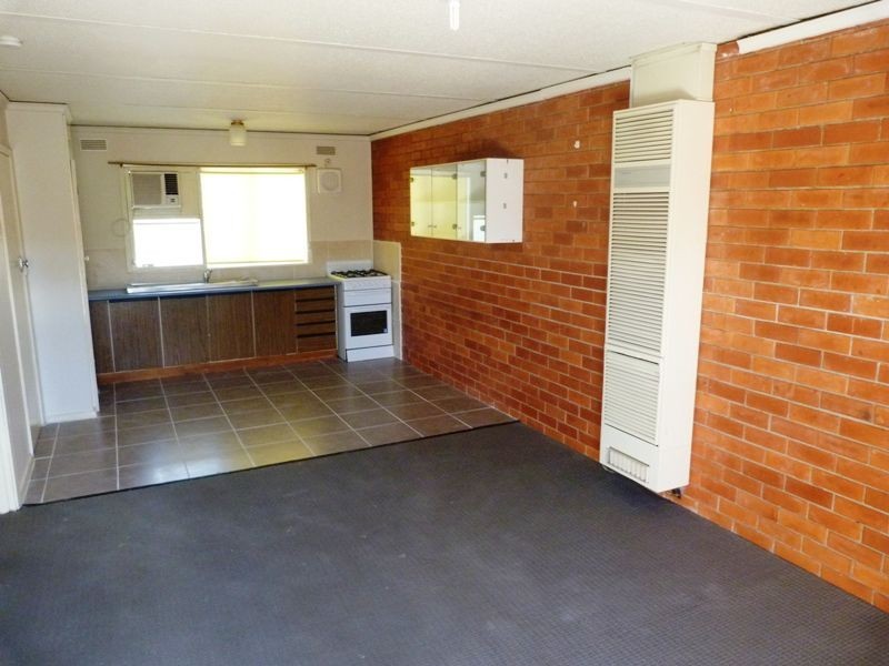 2/5 Helms Court, Benalla VIC 3672