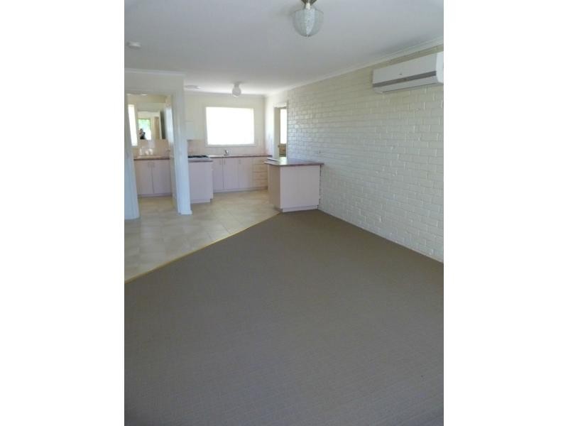 Unit 2/65 Benalla Street, Benalla VIC 3672