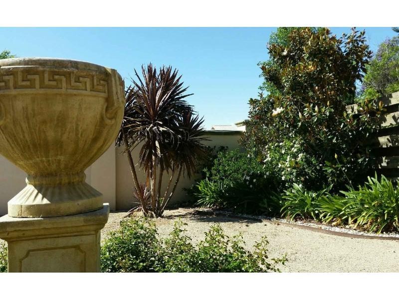 20 Ascot, Benalla VIC 3672