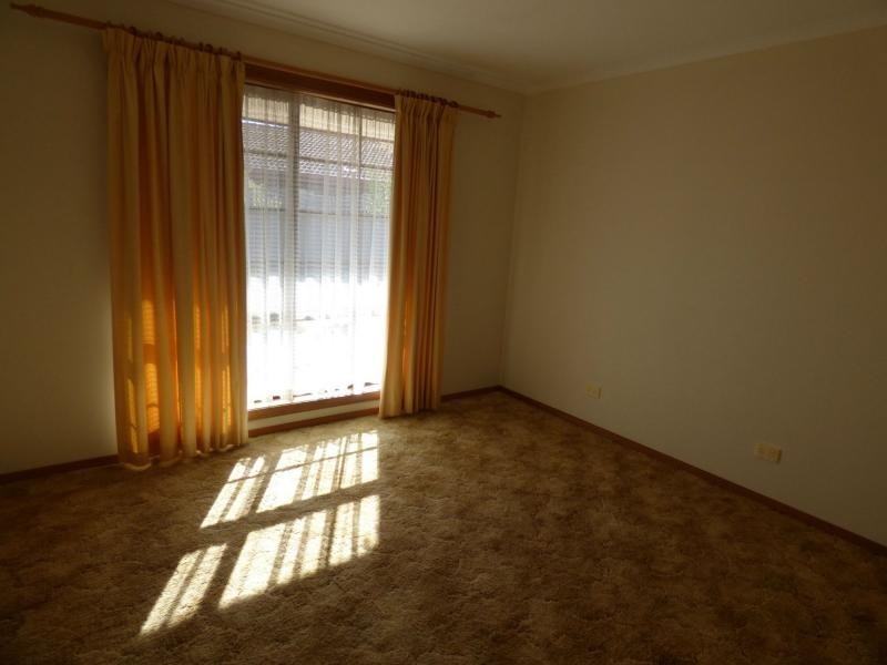 1/25 Latimer Street, Benalla VIC 3672