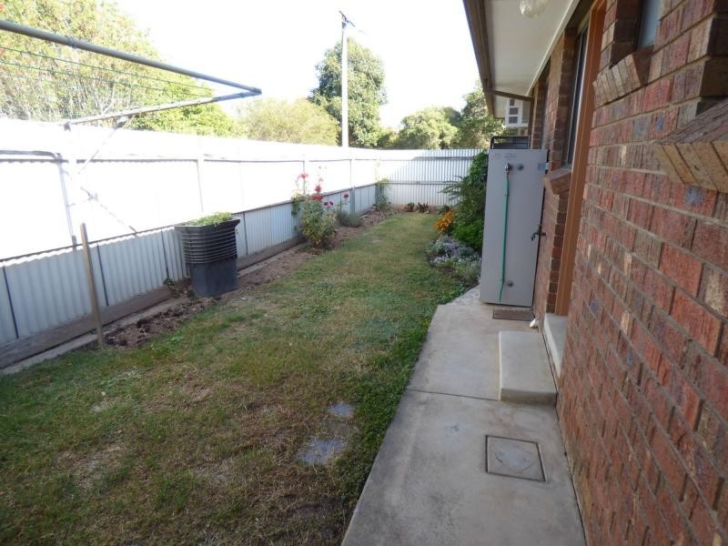 1/25 Latimer Street, Benalla VIC 3672