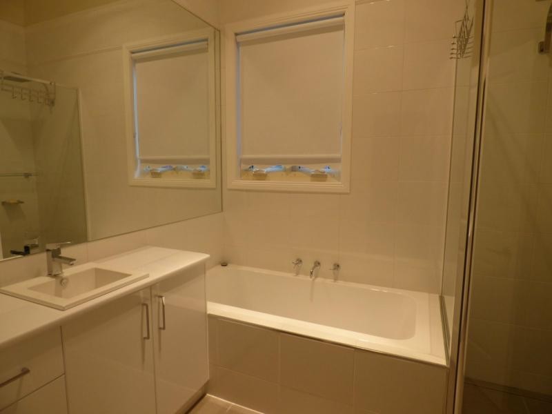 1/32 Nunn Street, Benalla VIC 3672