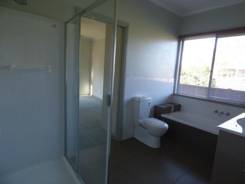 12 Salisbury Street, Benalla VIC 3672